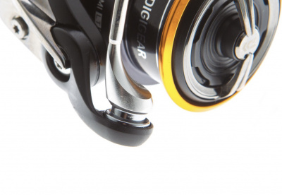 Катушка Daiwa Iprimi 19 LT 2000S-XH