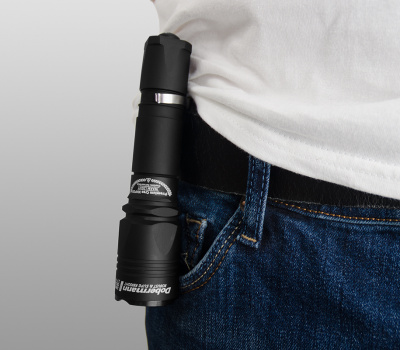 Тактический фонарь Armytek Dobermann Pro