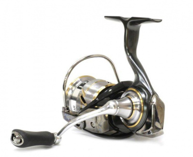 Катушка Daiwa Luvias 20 FC LT 2000S