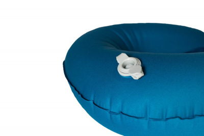 Подушка надувная под шею Tramp 47*36*14 см TRA-159