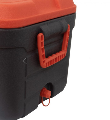 Изотермический Контейнер Tramp на 30 литров с аккумулятором холода TRP-058