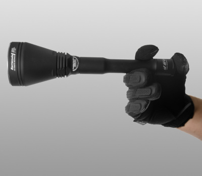 Поисковый фонарь Armytek Barracuda (тёплый свет)