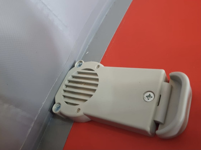 Надувная лодка Boatsman BT320ASR Sport  (графитово - красный)