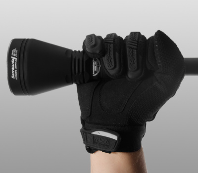 Поисковый фонарь Armytek Barracuda (тёплый свет)