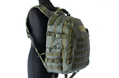 Рюкзак тактический Tramp Commander 18 л (оливковый)
