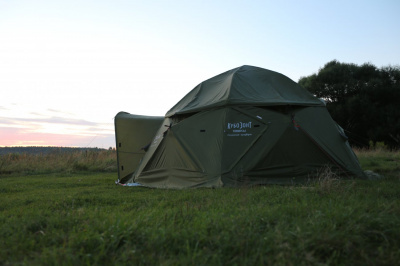 Всесезонная Универсальная палатка Лотос КубоЗонт 6-У Компакт (520х450/255 см)